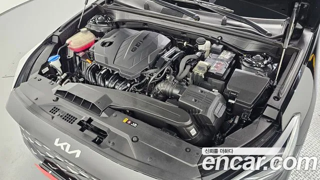 Kia K8 2.5 Бензин 2WD — Фото автомобиля 6