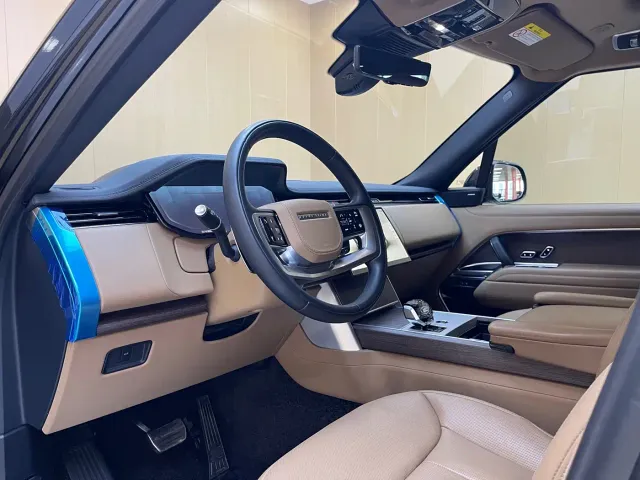 Land Rover Range Rover — Фото автомобиля 10