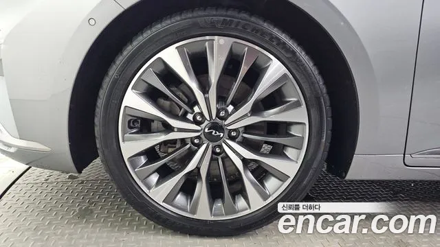 Kia K8 2.5 Бензин 2WD — Фото автомобиля 5