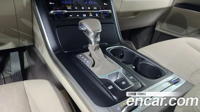 Kia Canival Carnival 4 поколение Бензин 9 мест Prestige — Фото автомобиля 9