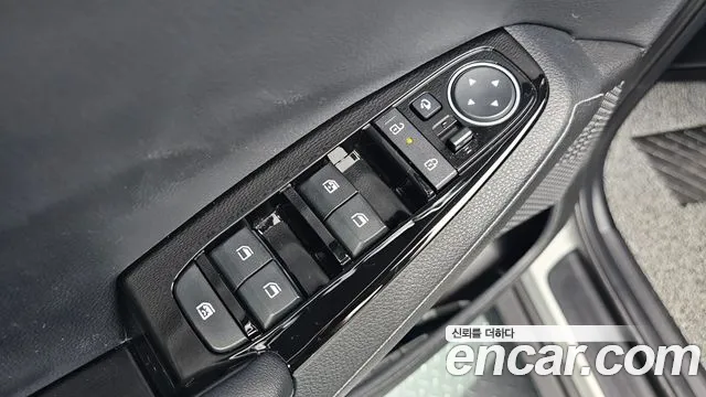 Kia Seltos New — Фото автомобиля 17