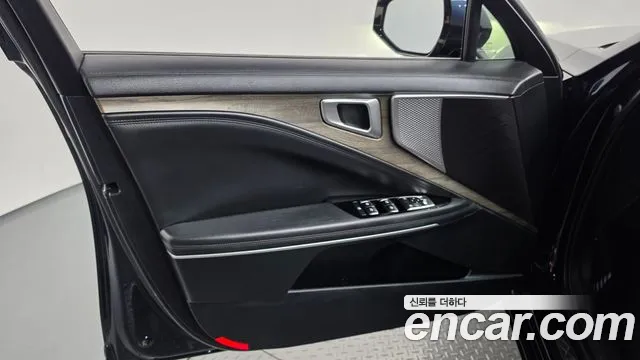 Kia K8 K8 Hybrid — Фото автомобиля 13