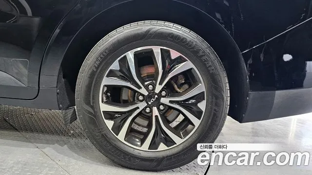 Kia Canival Carnival 4 поколение Дизель 9 мест Prestige — Фото автомобиля 21