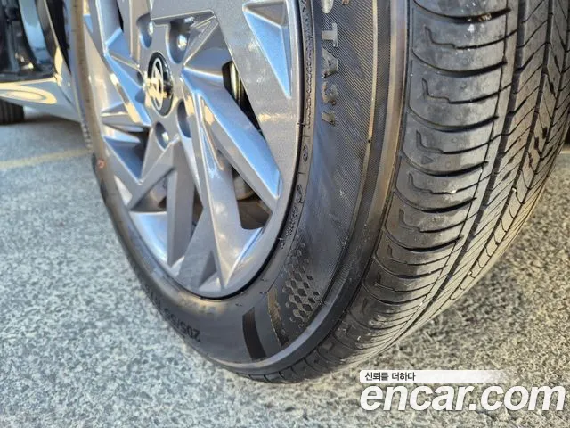 Hyundai Avante CN7 — Фото автомобиля 8