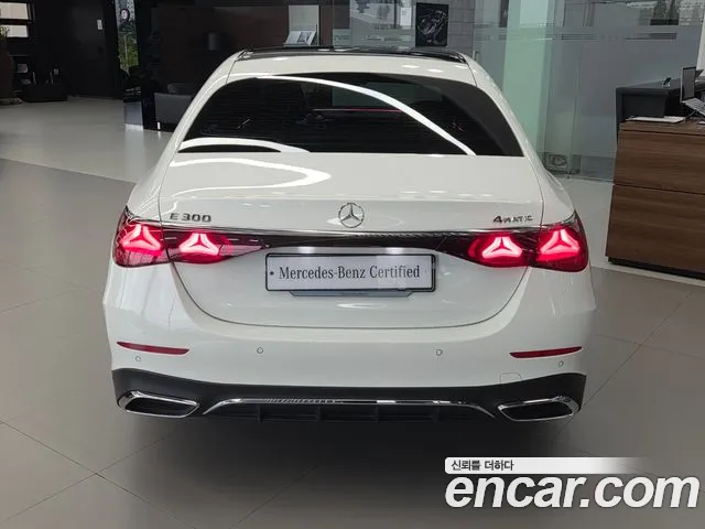 Mercedes-Benz E-Class W214 — Фото автомобиля 4