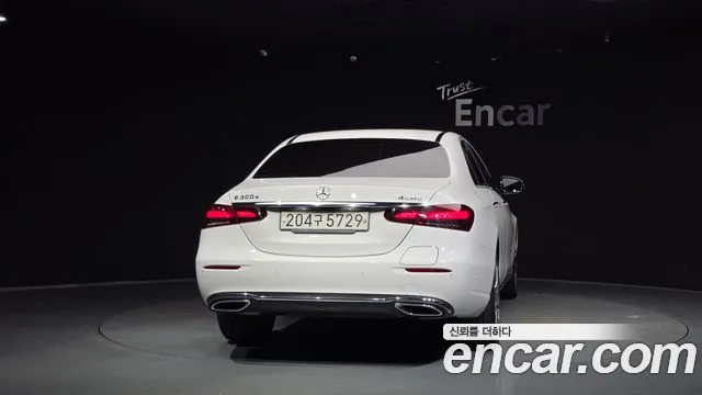 Mercedes-Benz E-Class W213 — Фото автомобиля 4