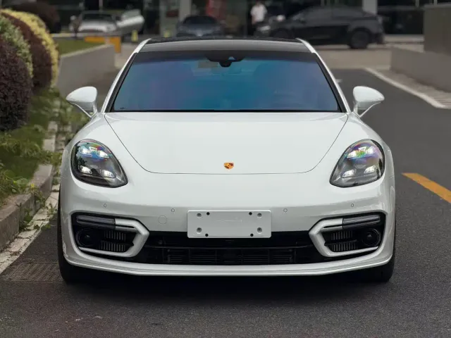 Porsche Panamera 2021 Panamera Turbo S Executive Long Wheelbase 4.0T — Фото автомобиля 2
