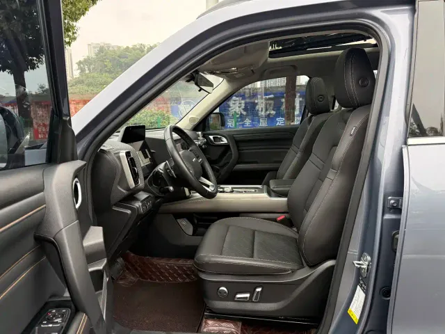 Haval Big Dog — Фото автомобиля 4