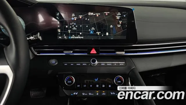 Hyundai Avante CN7 — Фото автомобиля 14