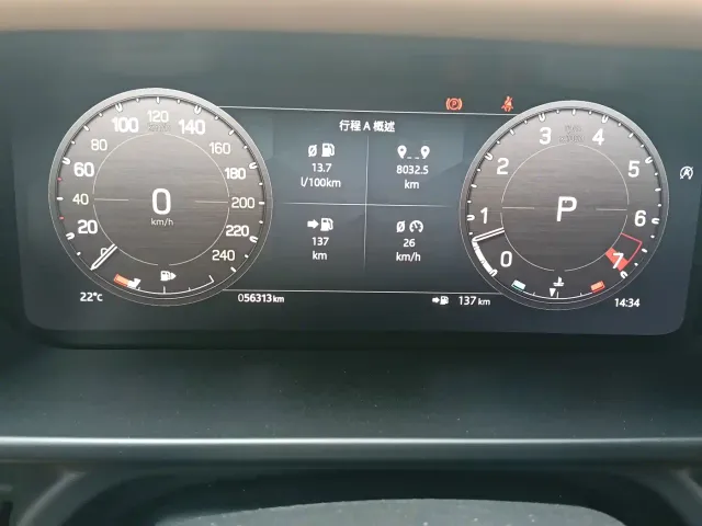 Land Rover Defender — Фото автомобиля 10