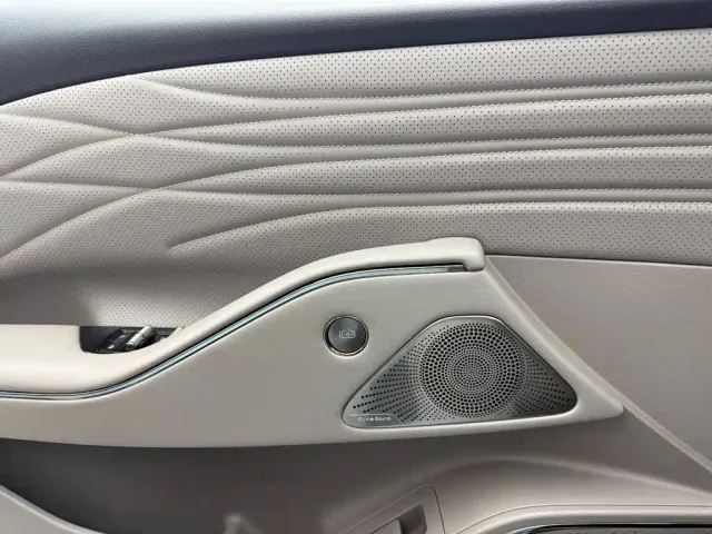 Geely Galaxy Xingyao 8 — Фото автомобиля 15