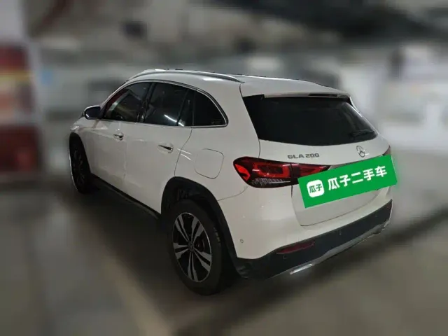 Mercedes-Benz GLA-Class — Фото автомобиля 24