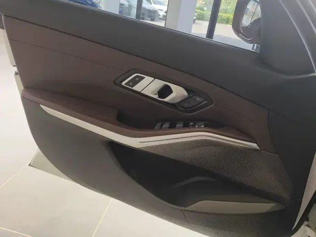 BMW i3 — Фото автомобиля 7