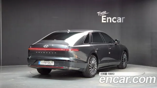 Hyundai Grandeur GN7 — Фото автомобиля 2