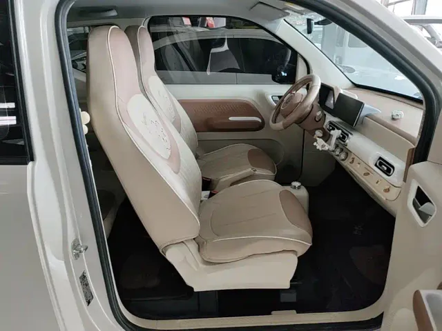 Wuling Hongguang Mini EV — Фото автомобиля 24