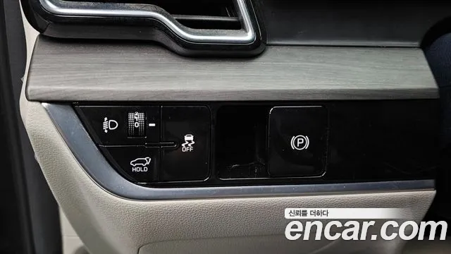 Kia Sportage Sportage 5-е поколение Бензин 1.6 турбо 2WD — Фото автомобиля 26