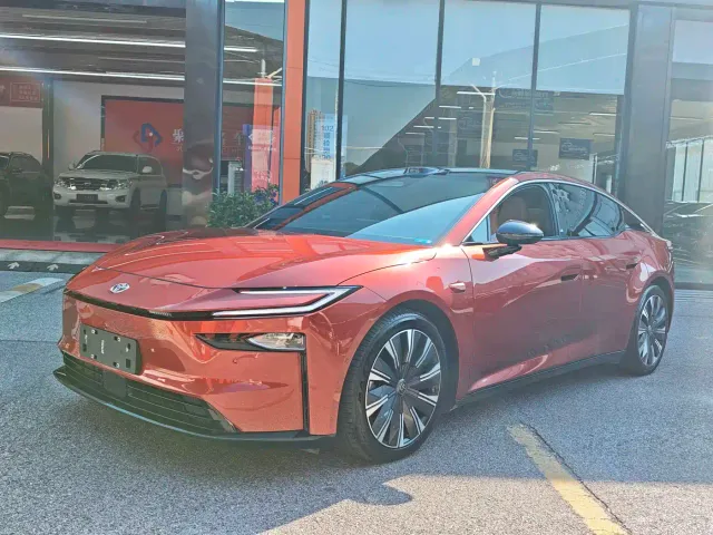 Toyota BoZhi 7 — Фото автомобиля 3
