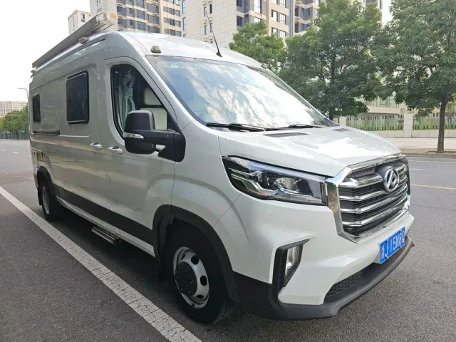 Maxus SAIC Maxus MAXUS V90 RV — Фото автомобиля 3
