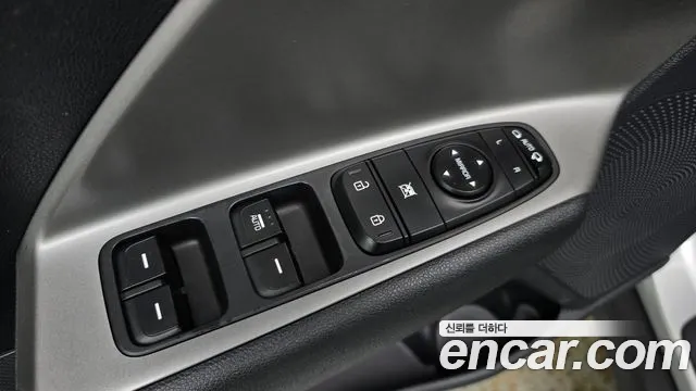Kia Niro Niro Plus Air — Фото автомобиля 16