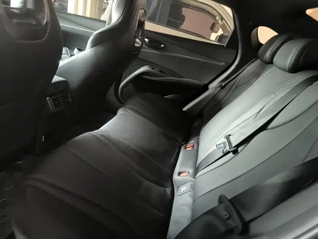 BYD Seal 06 — Фото автомобиля 16
