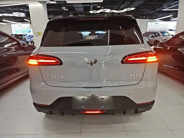 Wuling Binguo PLUS — Фото автомобиля 5