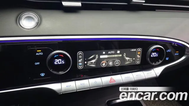 Genesis GV70 — Фото автомобиля 17