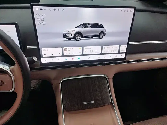Leapmotor C11 — Фото автомобиля 17