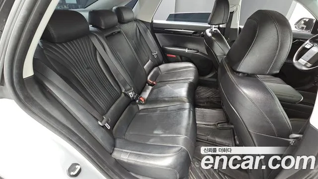 Hyundai Grandeur GN7 — Фото автомобиля 17
