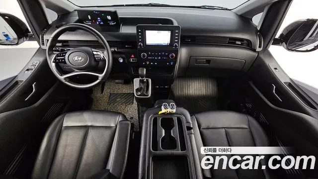 Hyundai Staria Staria L3.5 Инвалидная коляска Подъёмник/Slope — Фото автомобиля 7