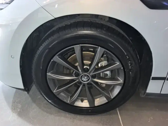 BYD Qin L — Фото автомобиля 22