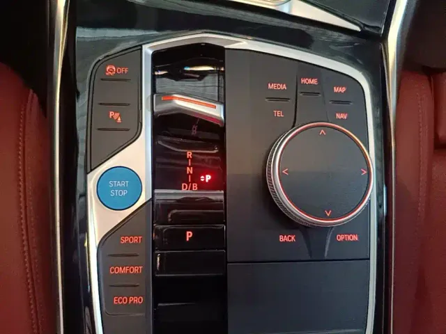 BMW i3 — Фото автомобиля 13