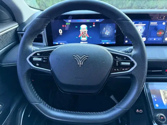 Nezha Auto Neta U 2023 Neta U-II Challenge Edition 500 (LFP) — Фото автомобиля 14