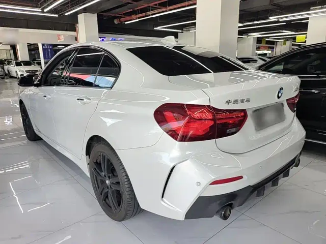 BMW 1 Series — Фото автомобиля 4