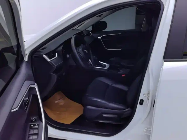 Toyota Wildlander — Фото автомобиля 9