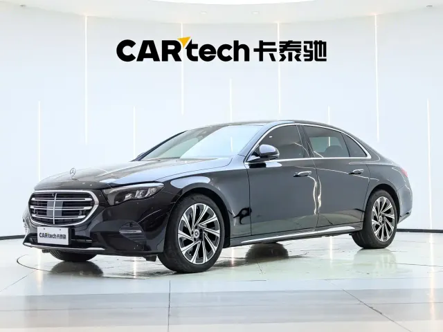 Фотография автомобиля — Mercedes-Benz E-Class