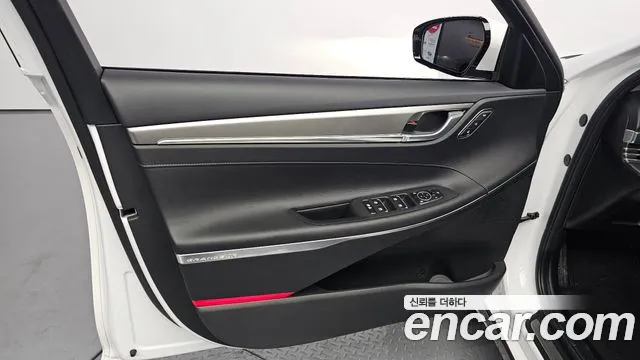 Hyundai Grandeur Новый Grandeur IG 3.0 LPi (Для проката) — Фото автомобиля 24
