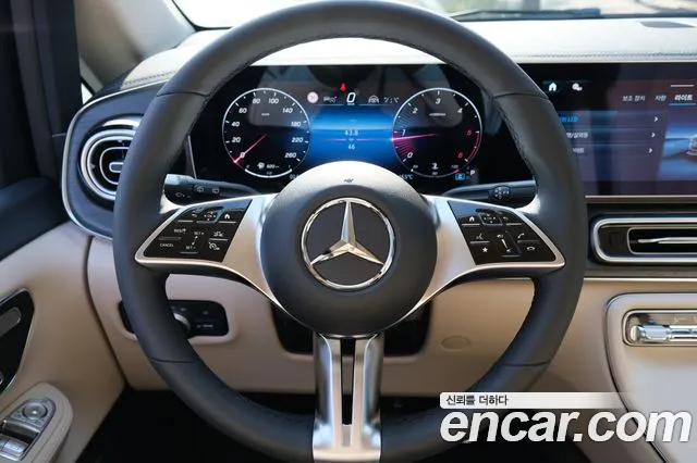 Mercedes-Benz V-Class — Фото автомобиля 10