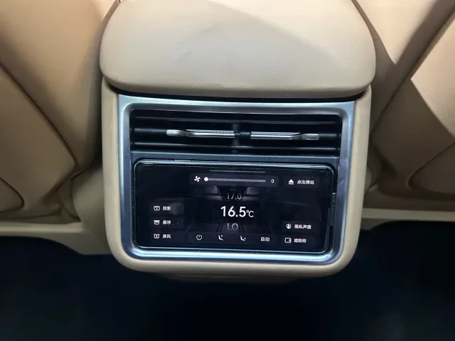Stelato S9T — Фото автомобиля 16