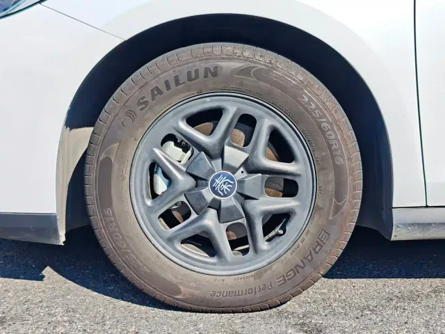 BYD Qin PLUS — Фото автомобиля 10