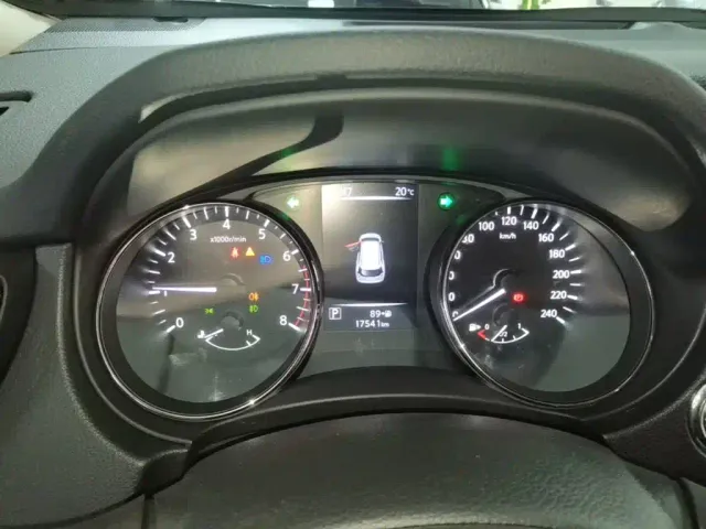 Nissan X-Trail — Фото автомобиля 11