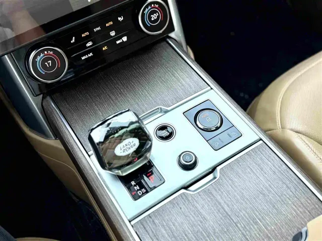 Land Rover Range Rover — Фото автомобиля 12