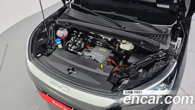 BYD Atto 3 — Фото автомобиля 6