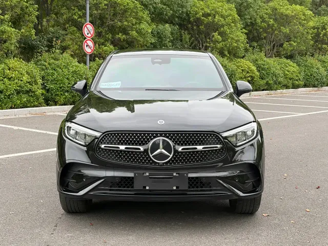 Mercedes-Benz GLC Coupe — Фото автомобиля 2