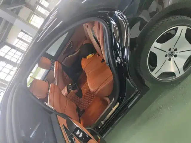 Mercedes-Benz S-Class — Фото автомобиля 4