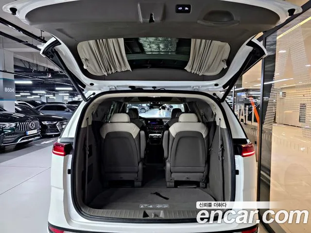 Kia Canival Carnival 4 поколение Бензин 9 мест Hi-Limousine — Фото автомобиля 6