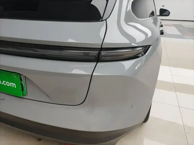 Nio ET5 Touring — Фото автомобиля 7