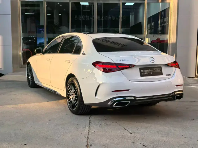 Mercedes-Benz C-Class — Фото автомобиля 9