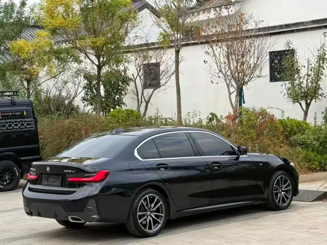 BMW 3 Series — Фото автомобиля 14
