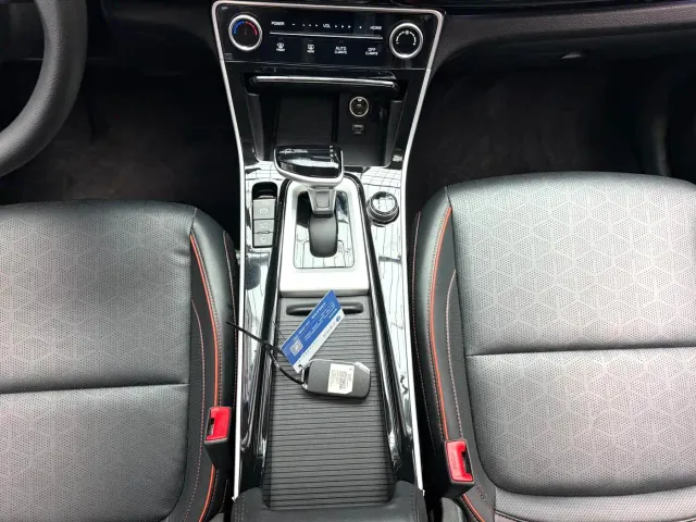 Kia Seltos — Фото автомобиля 11