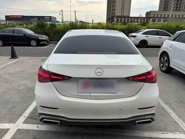 Mercedes-Benz C-Class — Фото автомобиля 5